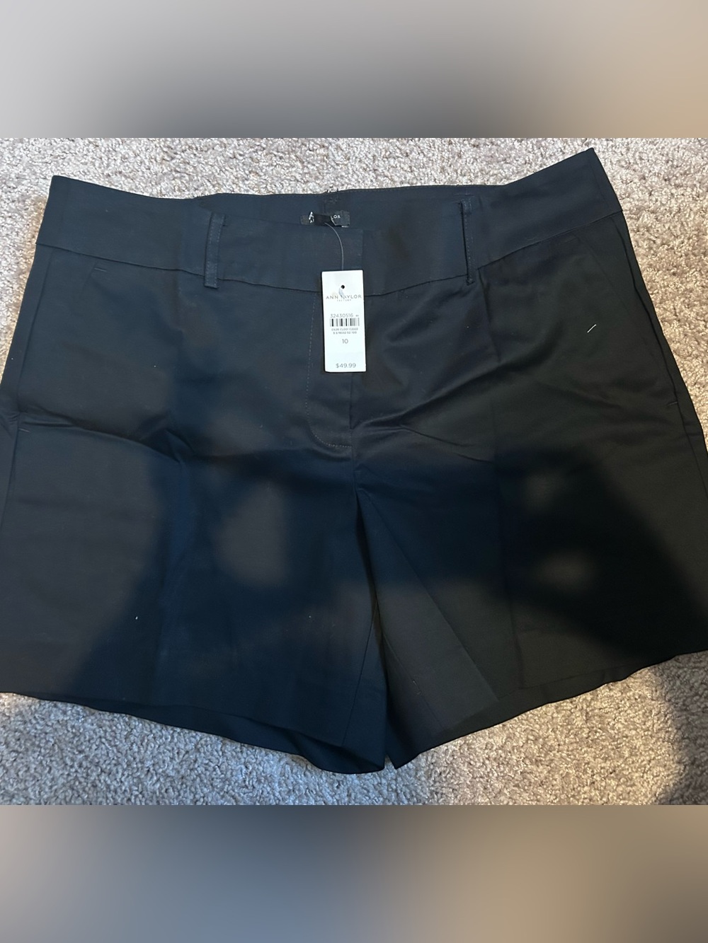 NWT Ann Taylor Black Tailored Dress Shorts